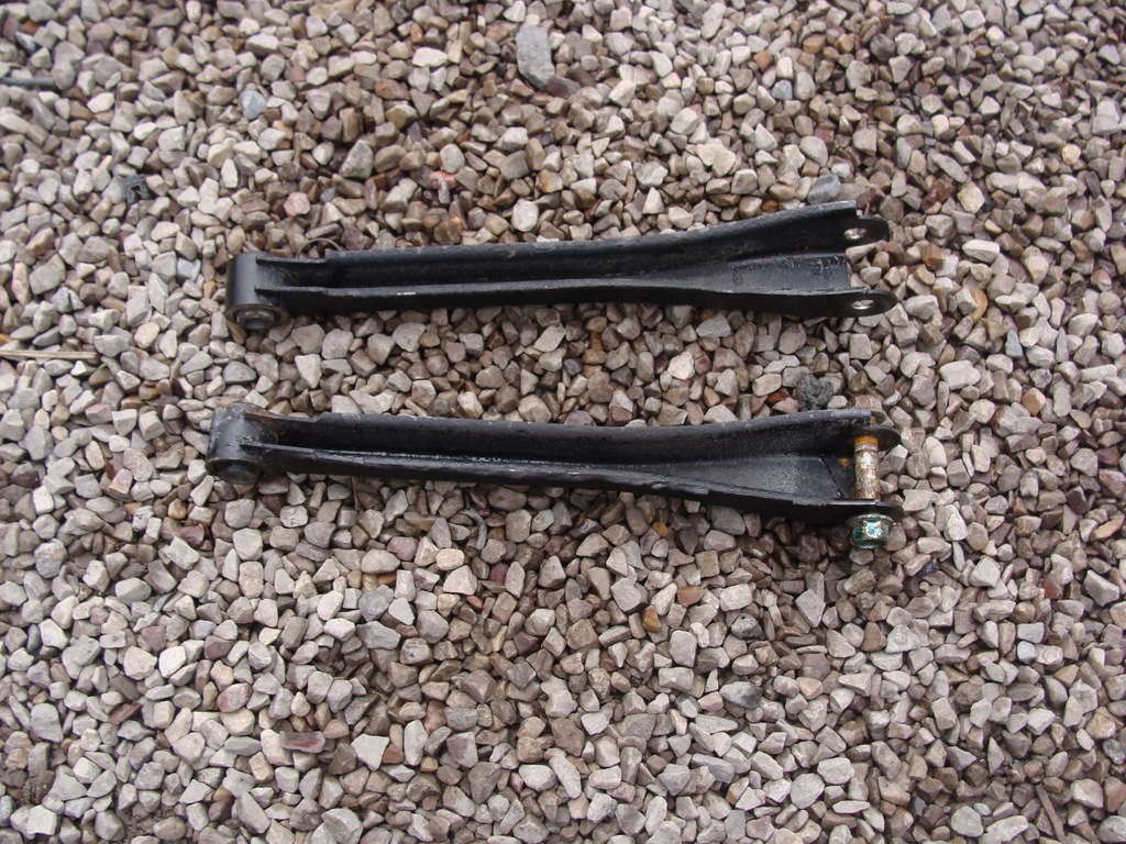 фото №2, Рычаг левый задняя tucson i sportage ii !!!