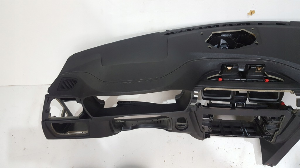 фото №5, Bmw 3 f30 f31 f34 приборная панель консоль подушка безопасности подушки безопасности ремни оригинал демонтаж