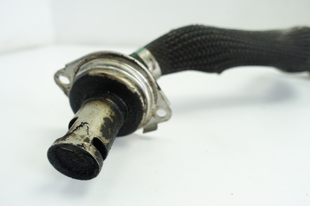 фото №3, Jaguar xe 2.0 d трубка шланг выхлопных газов g4d3-9f468-ea