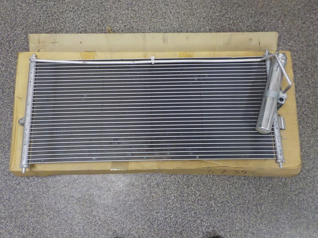 фото №1, Радиатор кондиционера nissan primiera p12 2002-