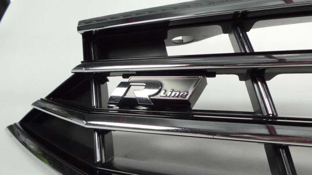 фото №3, Решітка радіатора решітка радіатора passat b8 r-line 3g0853651 3g0853653