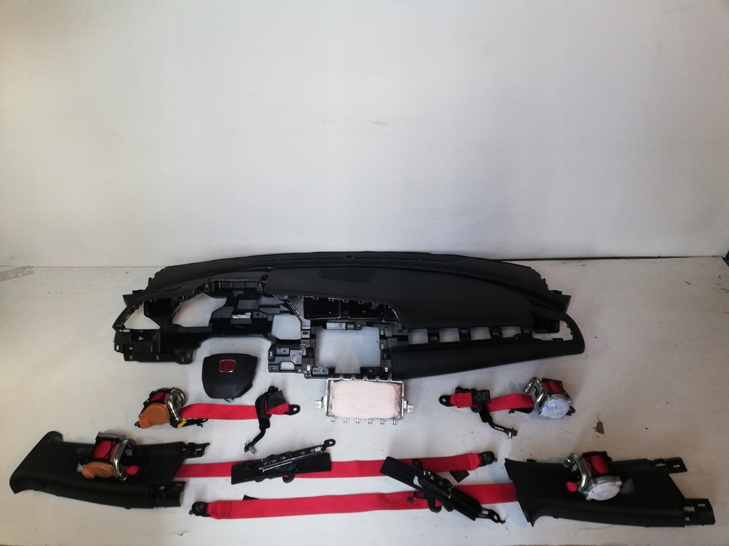 фото №1, Honda civic typer приборная панель консоль подушка безопасности ремни