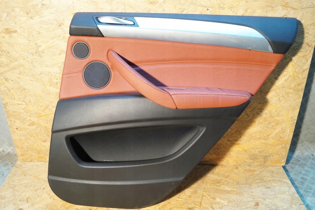 фото №1, Bmw x6 e71 оббивка обшивка двері задня правий лівий