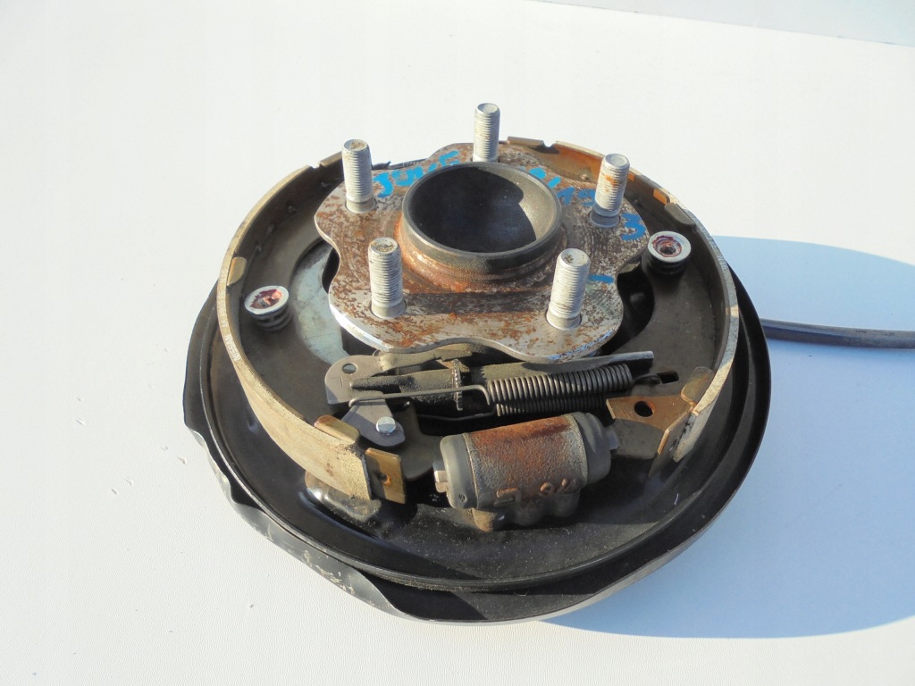 фото №1, Nissan juke f15 гальмівні колодки гальмівні ступиця лівий задня