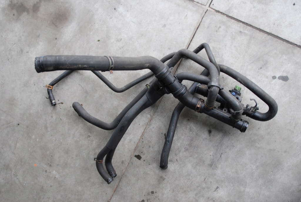 фото №1, Master ii корпус термостата дроти 2.5 dci