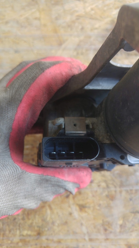 фото №6, Ford focus mk3 моторчик дворник левый