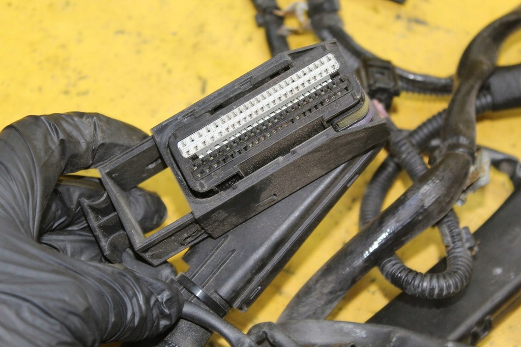 фото №5, Электропроводка двигателя mercedes w212 3.5 b a2721590125