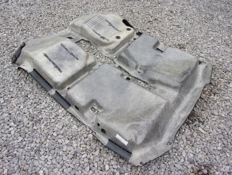 фото №10, Обшивка пол коврик салона peugeot 301 eu