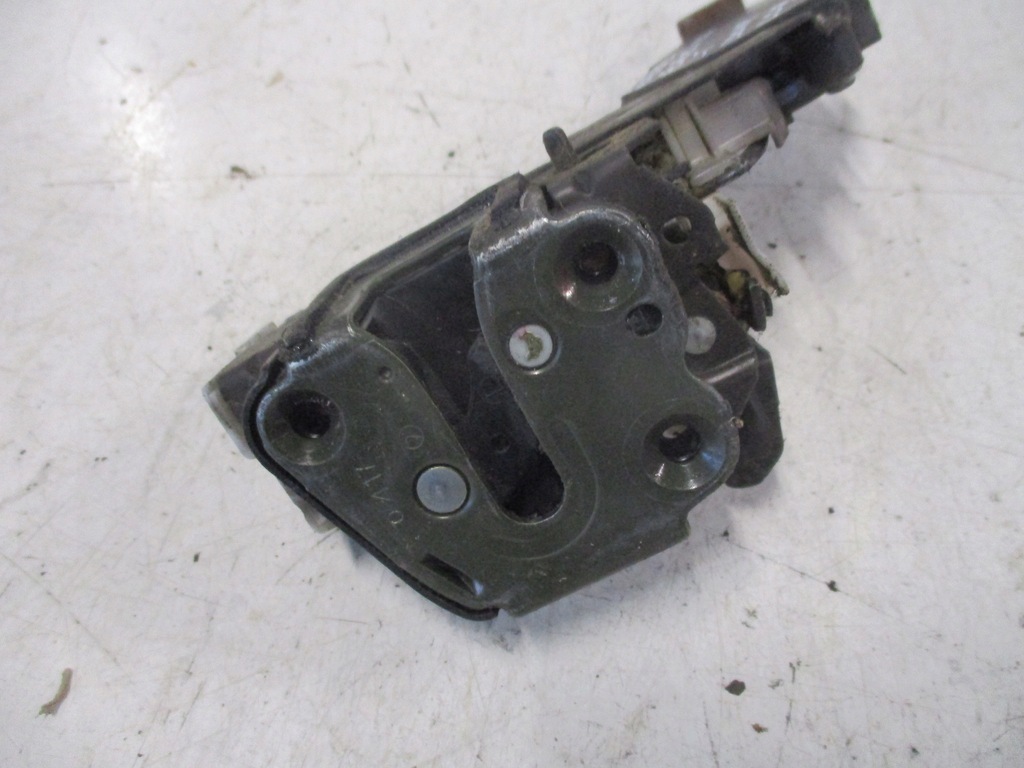 фото №5, Замок двері задній лівий subaru forester 2001r