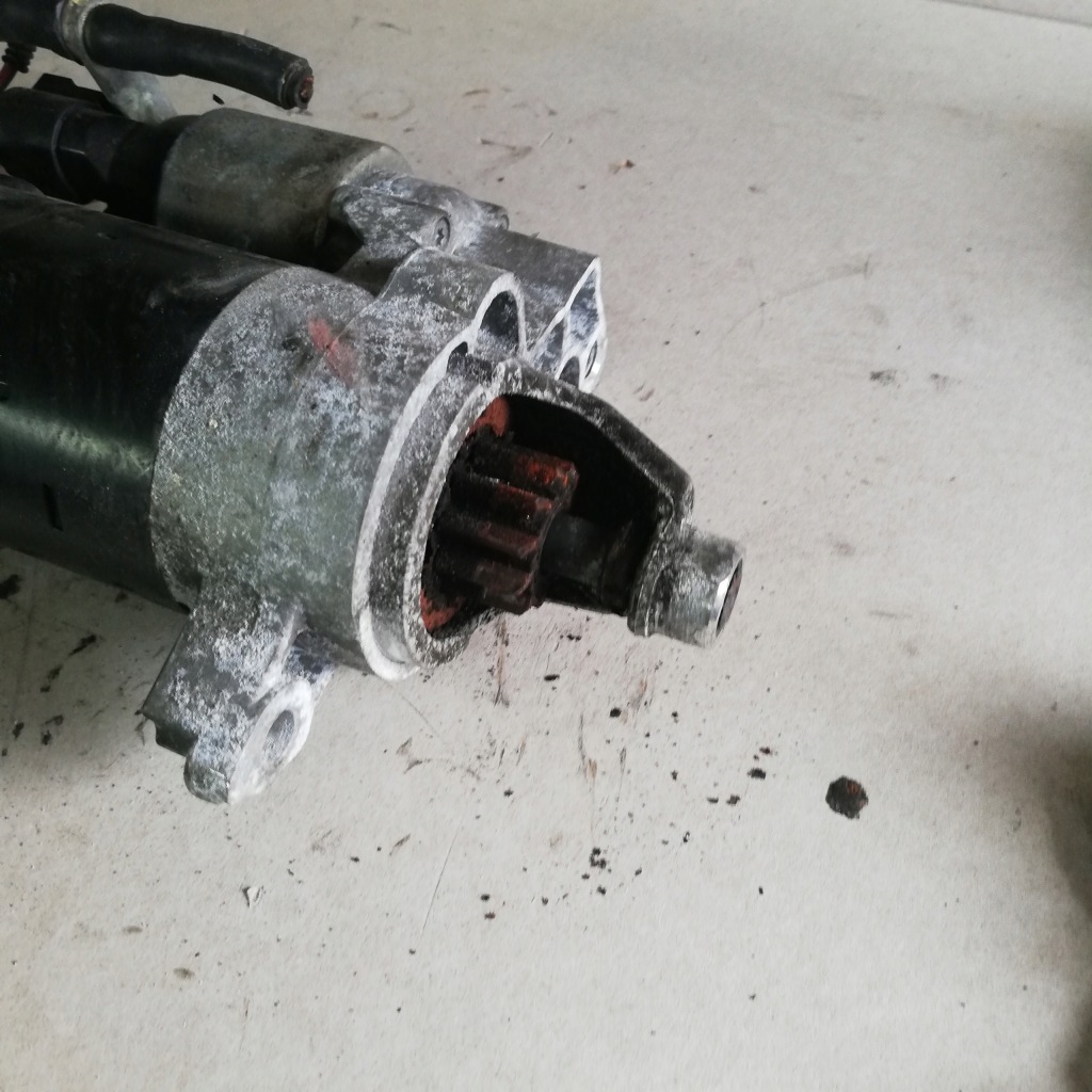 Стартер audi a4 b8 a5 a6 vw 2,0tdi 03l911021e в Україні