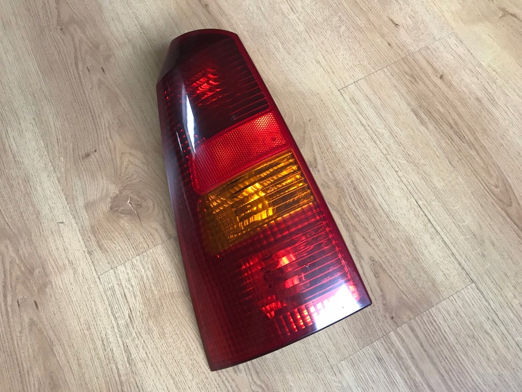 фото №1, Ford focus mk1 комплектная лампа задняя левая org bdb