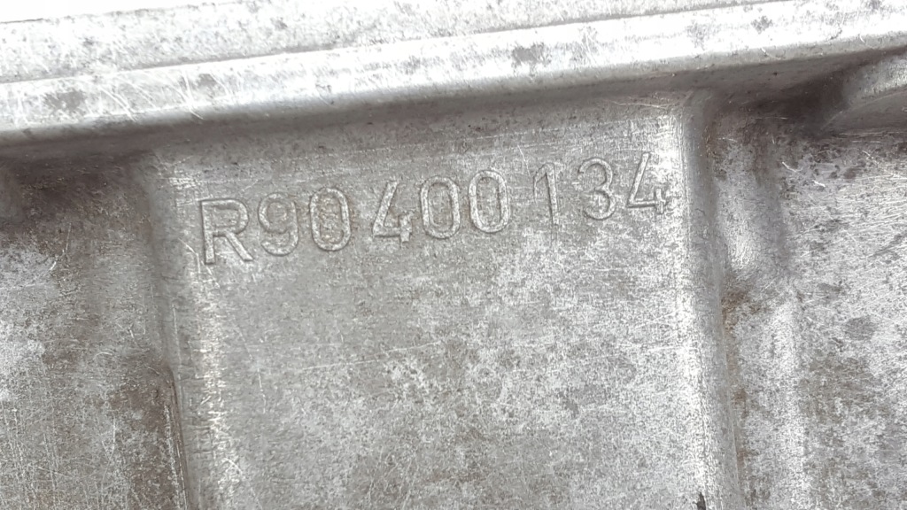 Купити Vectra b 1,6 b ....піддон масляна r90400134