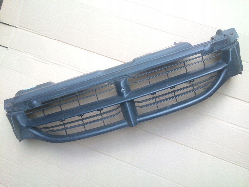 фото №1, Решётка радиатора решётка радиатора chrysler voyager iii gs 2.4 16v 96-00