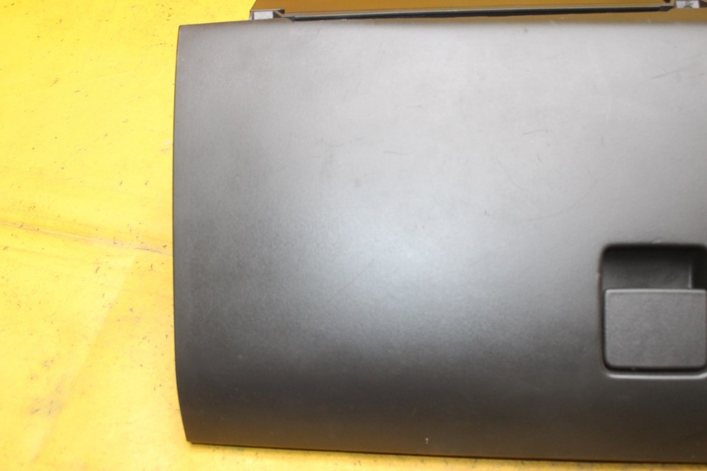 фото №6, Бардачок пасажира vectra c 13151852