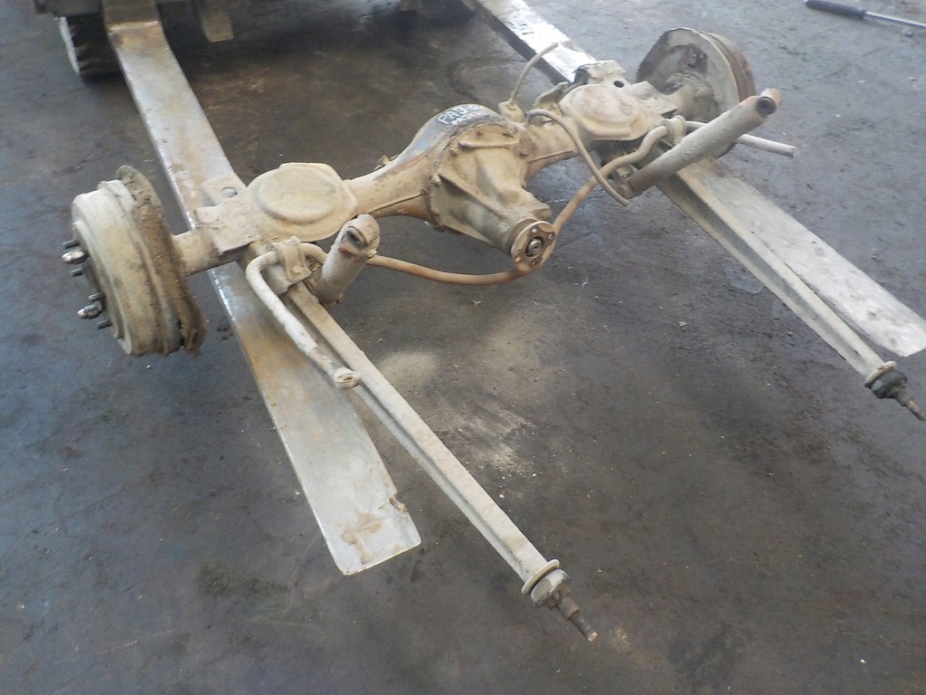 фото №5, Pajero 2.5 td мост задняя балка 1991