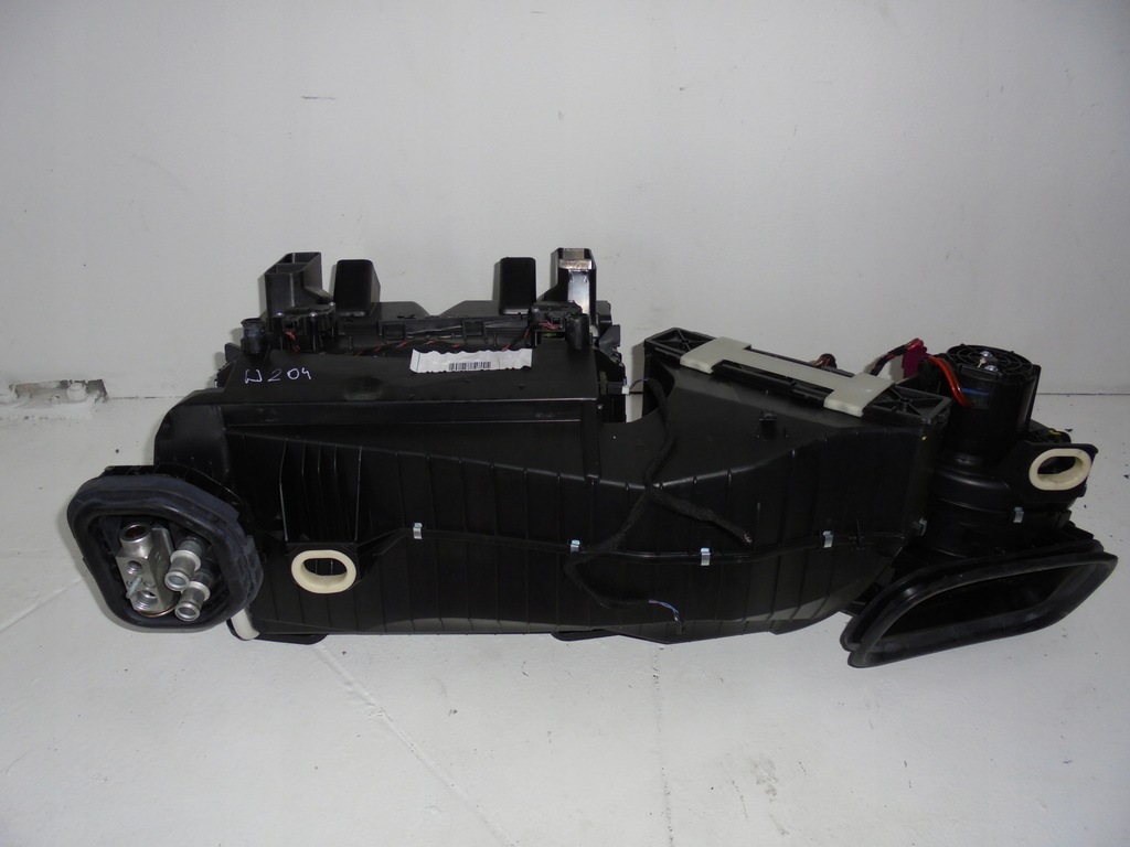 фото №1, Mercedes c-klasa w204 отопитель воздуходувка