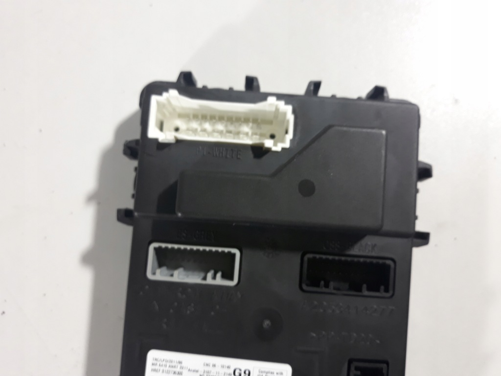 фото №6, Infiniti q50 2.2d 13- коробка модуль bsi 284b14gn5c