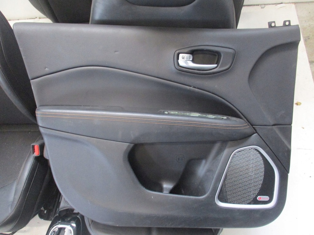 фото №5, Оббивка pół шкіра сидіння jeep compass 18r