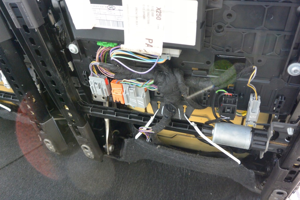 фото №15, Сиденья заднее сиденье обшивки jaguar xf x250 lift sedan kpl