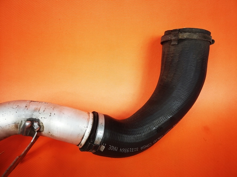 фото №7, Volvo v40 ii d3 труба шланг воздуха 31319795