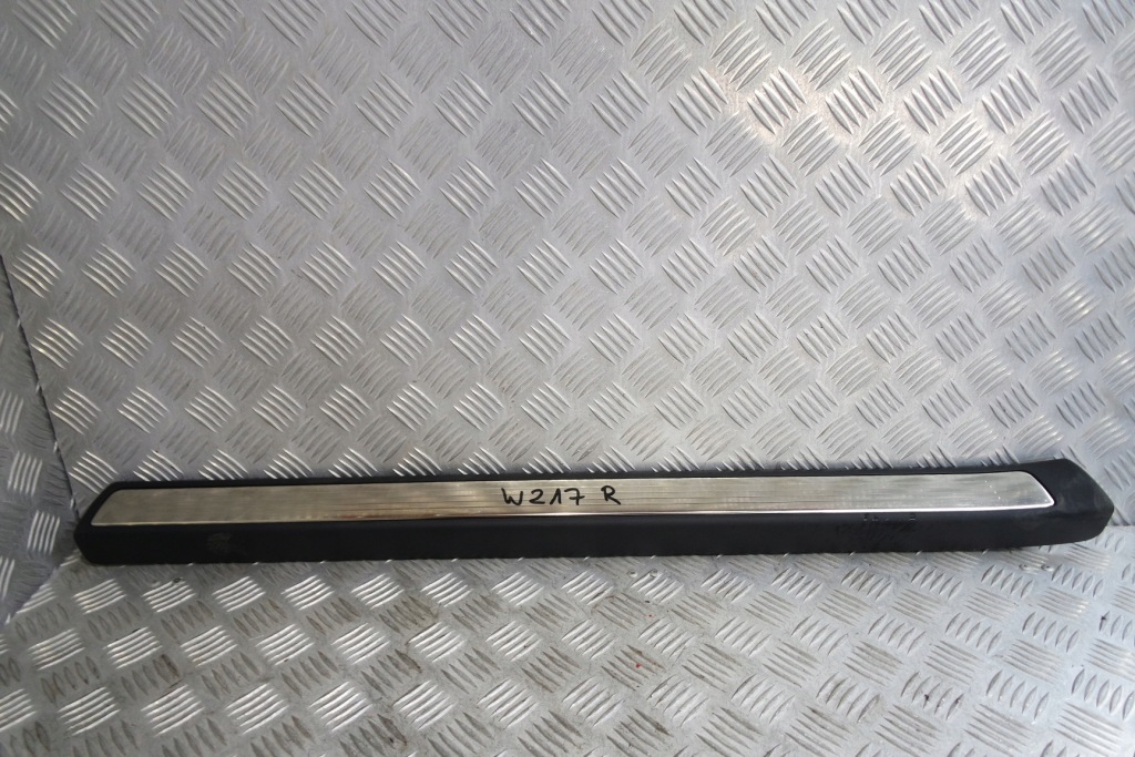 Купить Mercedes w217 amg накладка порога  правая a2176800135