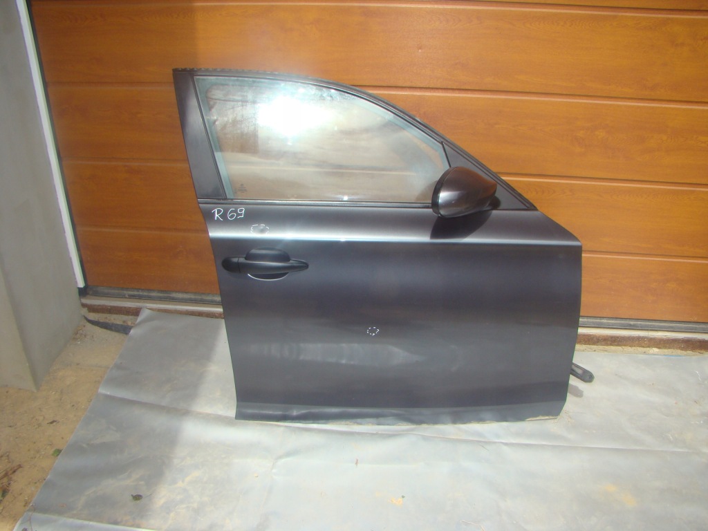 фото №1, Bmw 1 i e87 04-11r. двері праве перед d203