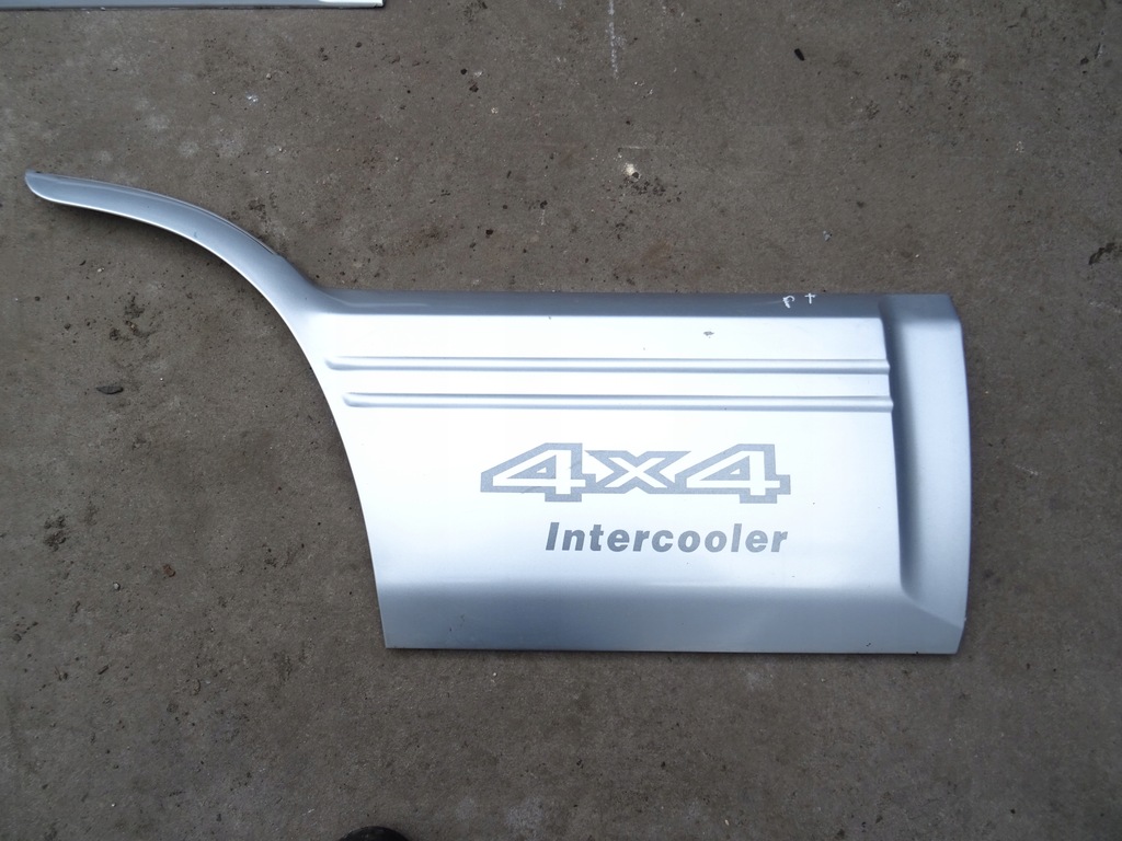 фото №1, Terrano ii maverick молдинг накладка дверь задняя правый