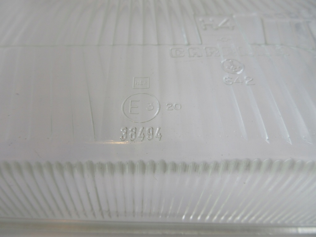 Скло фари фара правий ford escort mk3 03746700 Ціна