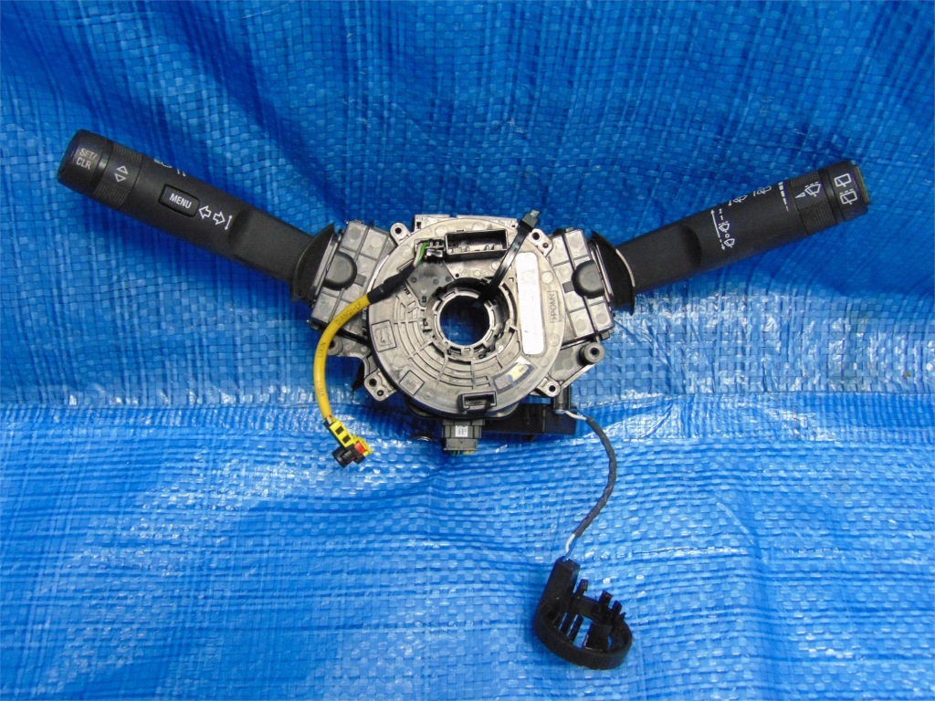 фото №1, Chevrolet orlando переключатель комбинированный kompletny