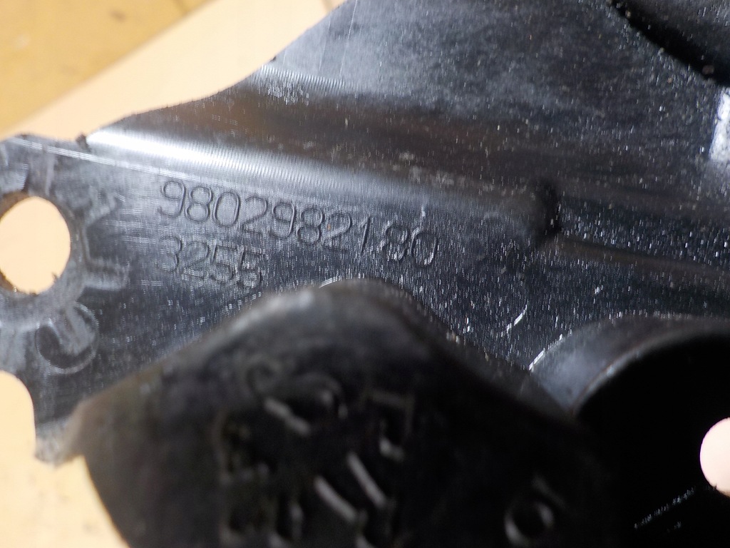 фото №4, Корпус розподільного валу 9802982180 ford mondeo mk5