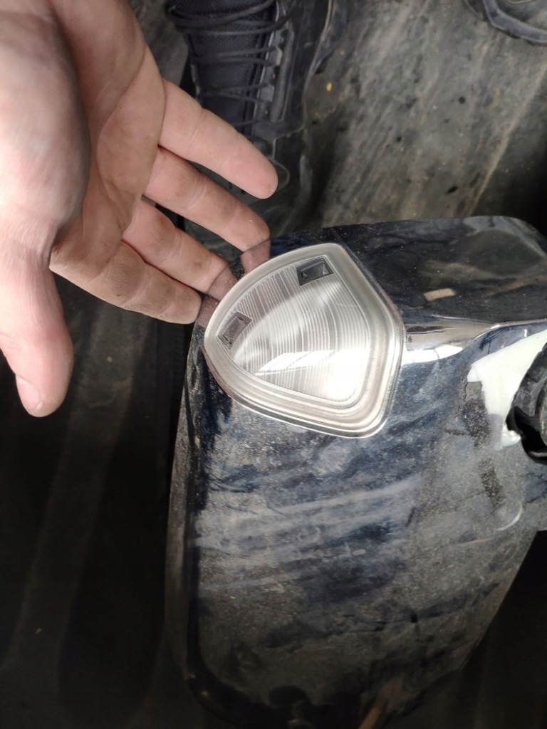 фото №1, Поворотник зеркало dodge ram 1500 2019-