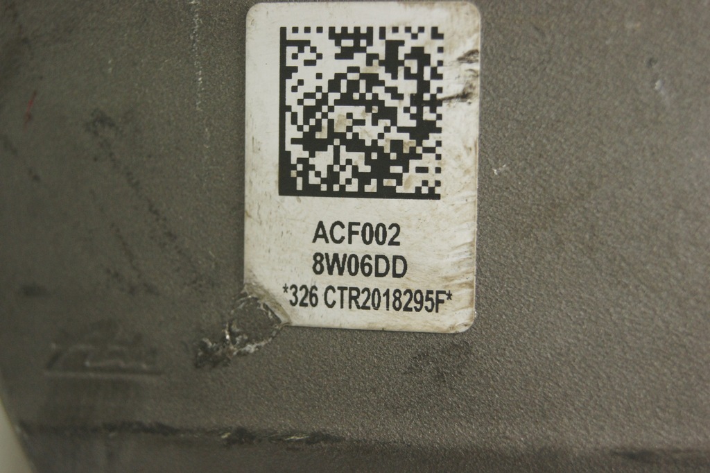 фото №6, Audi a4 8w b9 супорт гальмівний гальмівні колодки 8w06dd