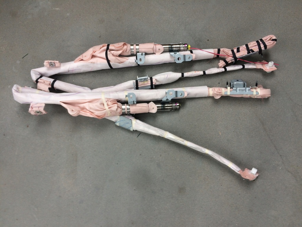 фото №1, Шторка безпеки шторки безпеки mazda2 mazda 2 2015 - 2019