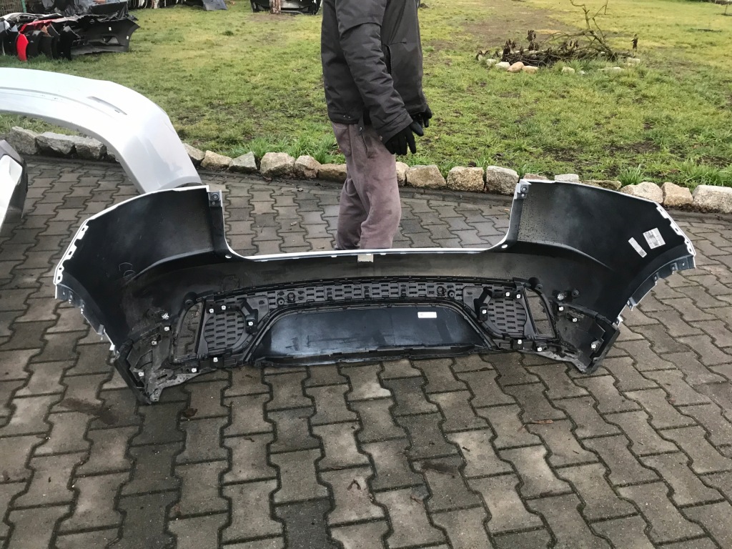 фото №5, Jaguar e pace задний бампер оригинальный