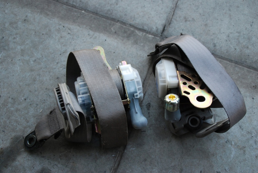 Lexus ls430 03r ремень безопасности перед l / p Цена