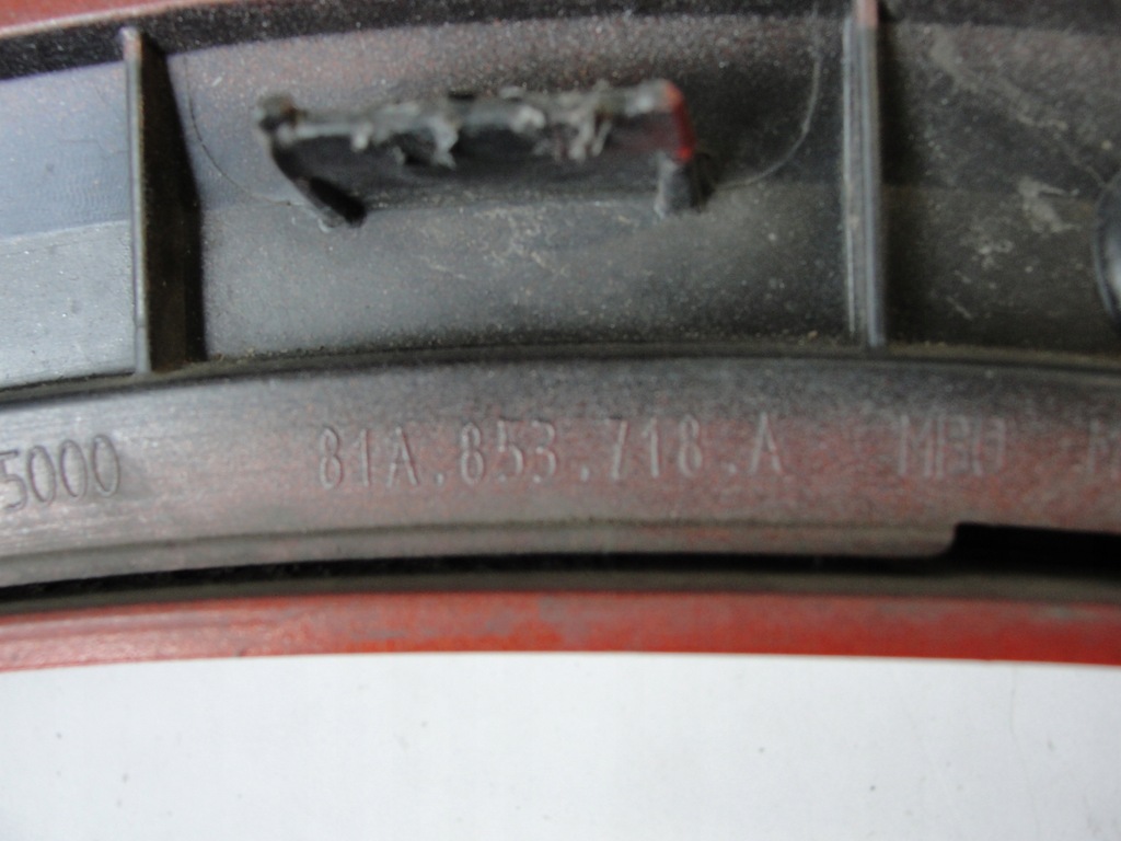 фото №5, Молдинг крила перед права audi q2 81a853718a