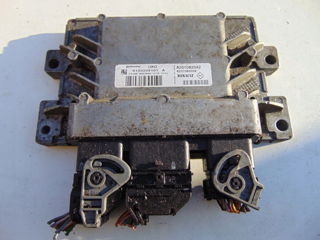 фото №1, Бортовой компьютер s120205101a 8201082042 8201082039 dacia