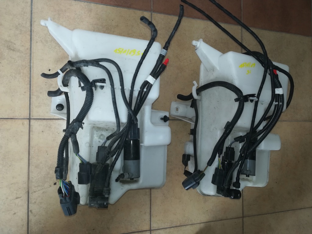 фото №1, Volvo v40 cross бачок бак омывателя