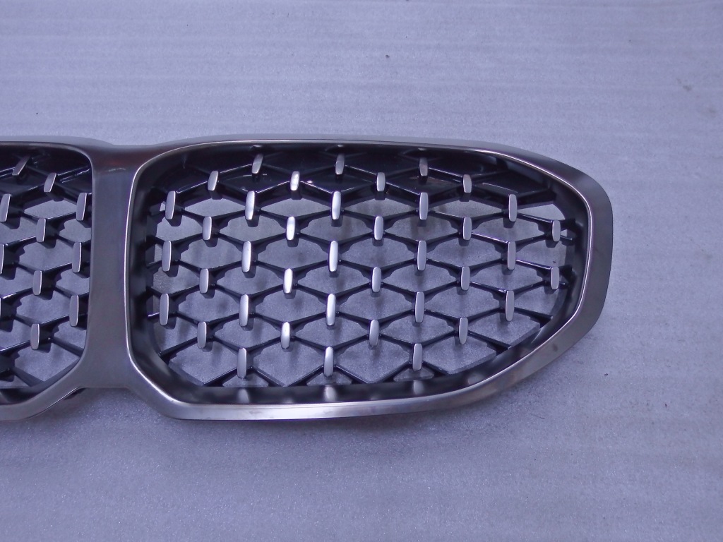 фото №2, Решётка радиатора решётка радиатора bmw f40 1 plaster соты 7450961