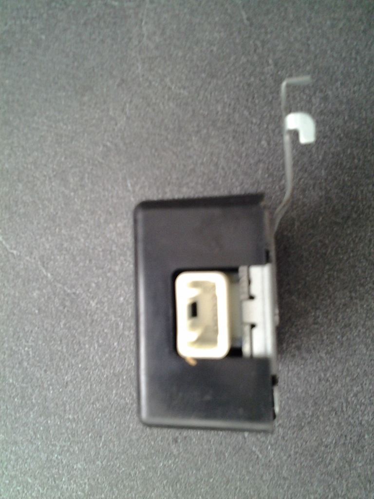 фото №3, Модуль дверь toyota yaris ll 89740-0d010