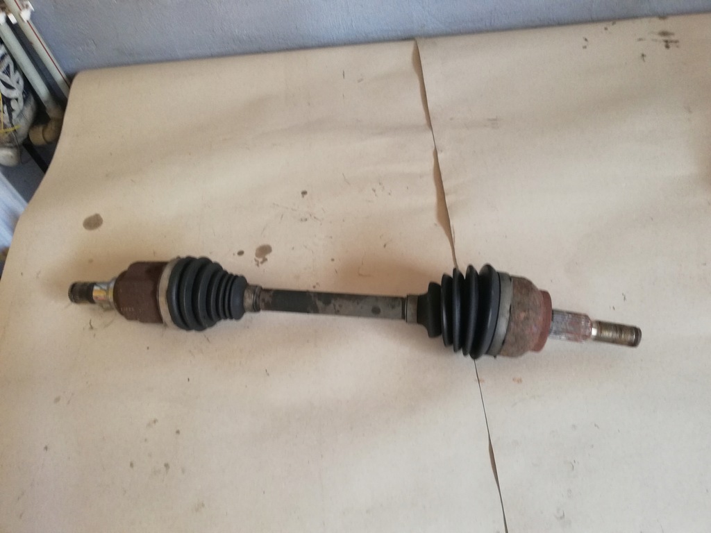 фото №1, Ford focus mk3 приводной вал левая 1.6 бензин автоматическая коробка передач