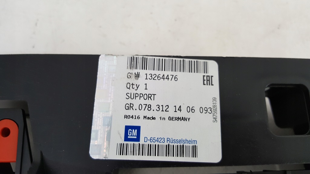 фото №8, Opel astra j 4 iv направляющая кронштейн бампера перед