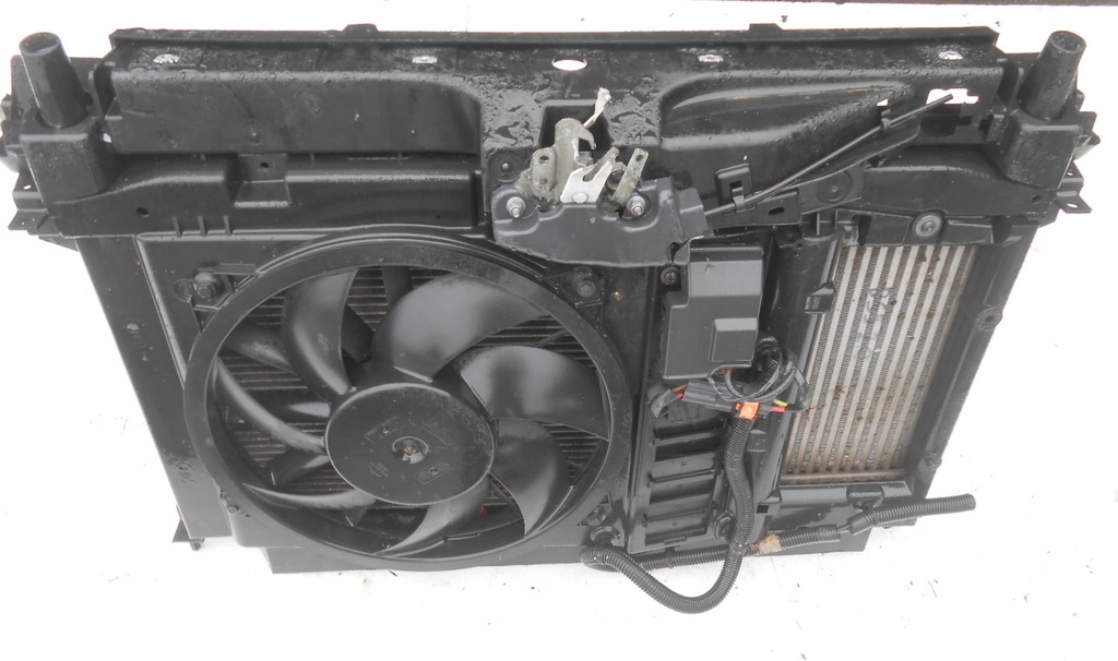 фото №1, Citroen ds5 2,0 hdi автоматическая коробка передач радиатор вентилятор