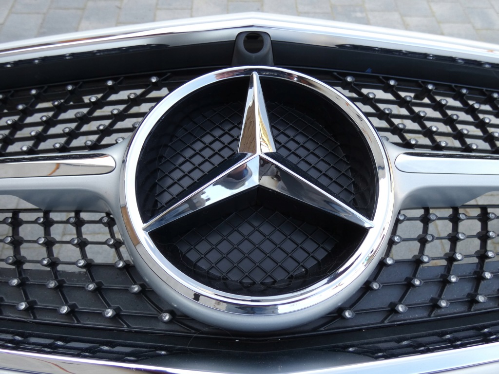 Бампер решітка  ґрати mercedes s-klasa w217 купе в Україні