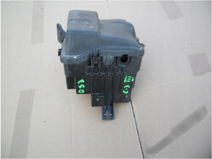 фото №1, Корпус предохранителей do c3 iii, ds3