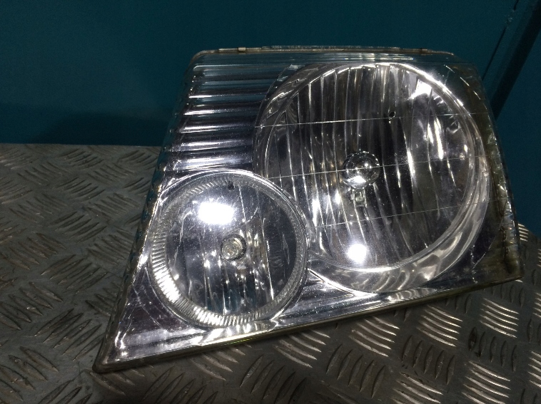фото №2, Explorer iii 3 лампа левый перед левая передняя
