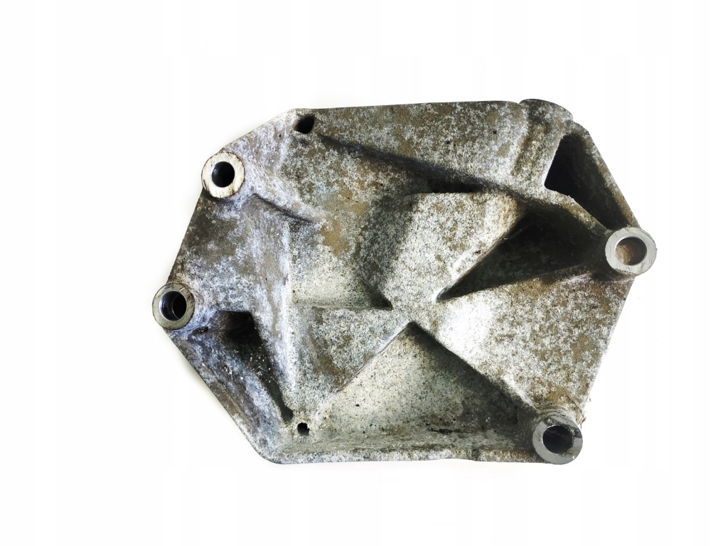 Купити Кронштейн компресора opel fiat 1.9 cdti jtd z19dt