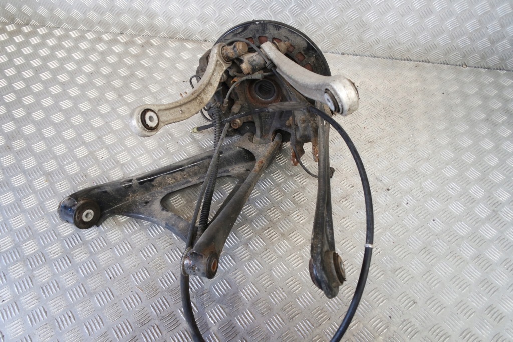 фото №4, Подвеска задняя левая суппорт audi q7 3.0tdi