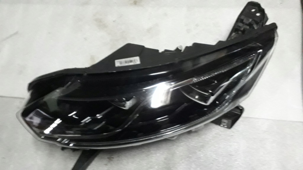 фото №1, Лампа ліва full led pure espace v 5 eu 2015-