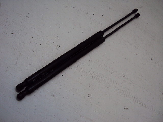 фото №1, Амортизаторы крышки discovery iv sport ch32-406a10-ab